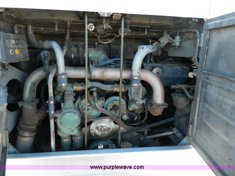 image for item D8716 1977 MCI Bus Crusader MC-8