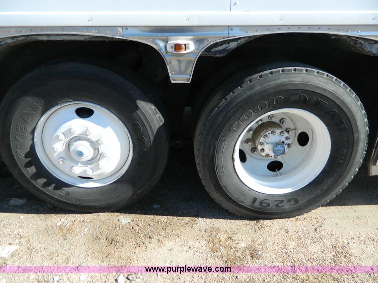 image for item D8716 1977 MCI Bus Crusader MC-8