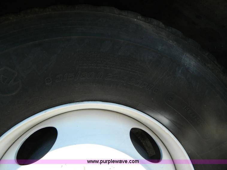 image for item D8716 1977 MCI Bus Crusader MC-8