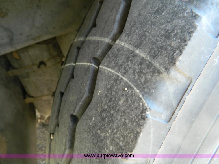 image for item D8716 1977 MCI Bus Crusader MC-8