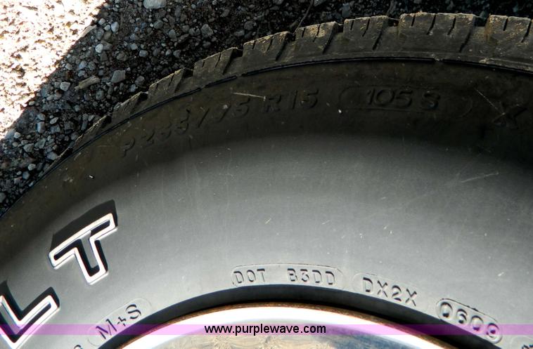 image for item D8757 1999 Mercury Mountaineer SUV