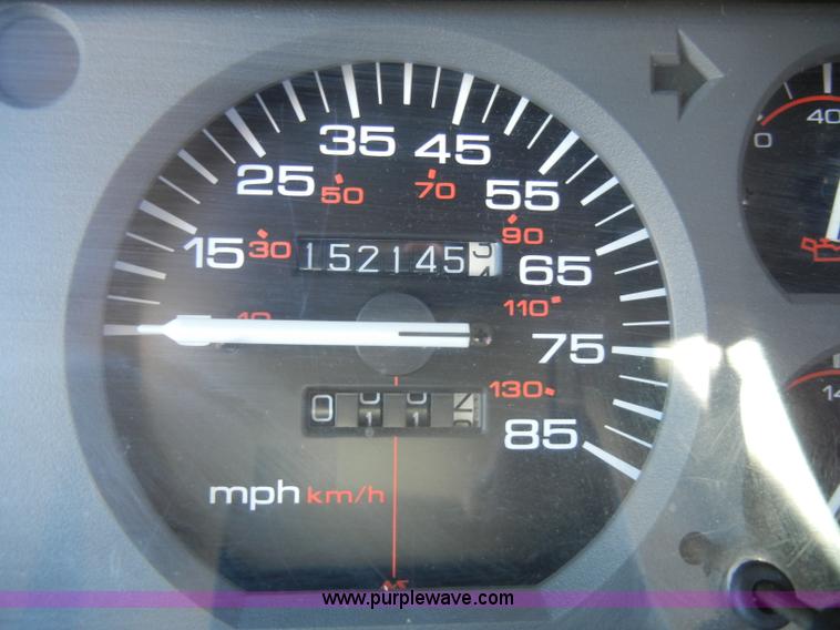 image for item D9760 1995 Jeep Cherokee Sport SUV