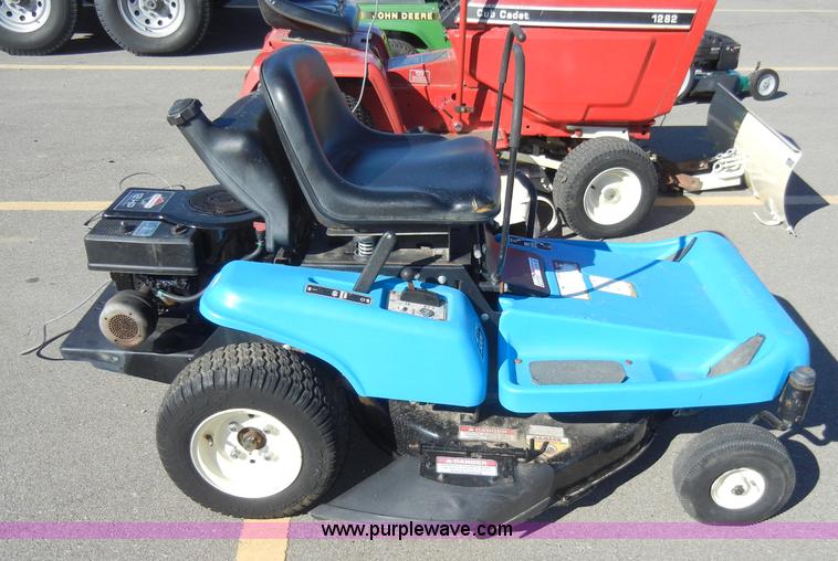 image for item J9376 Dixon 3304 ZTR lawn mower