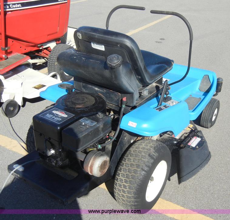 image for item J9376 Dixon 3304 ZTR lawn mower