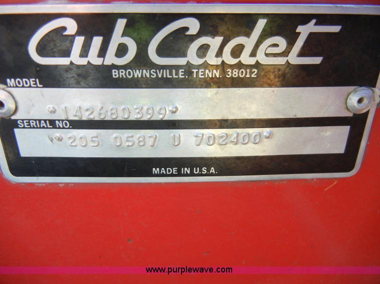 image for item J9378 IH Cub Cadet 1282 lawn mower