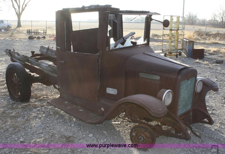 image for item A1825 (2) 1928 International one ton trucks