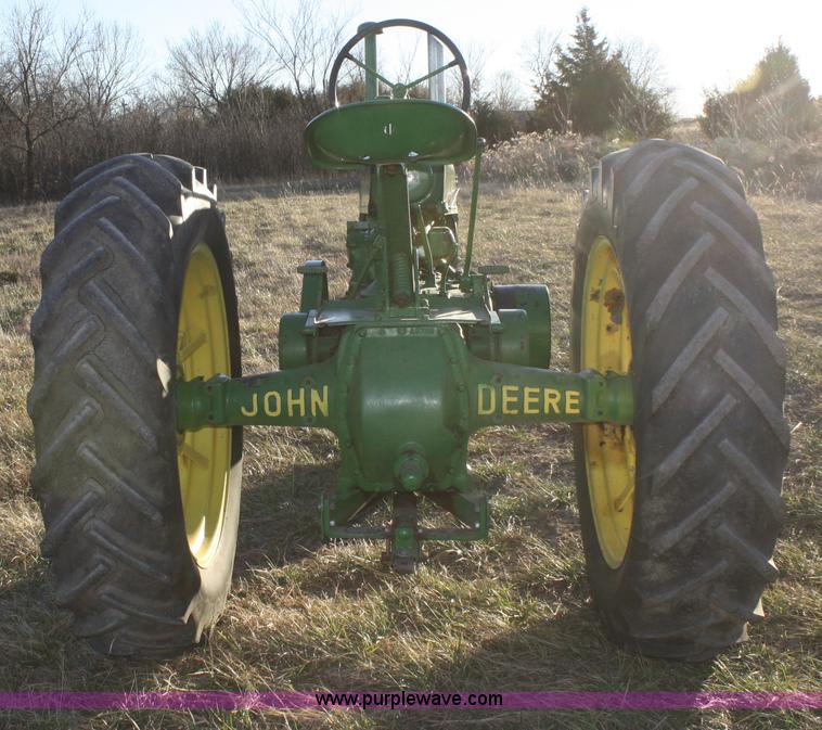 image for item A6631 1937 John Deere Model A tractor
