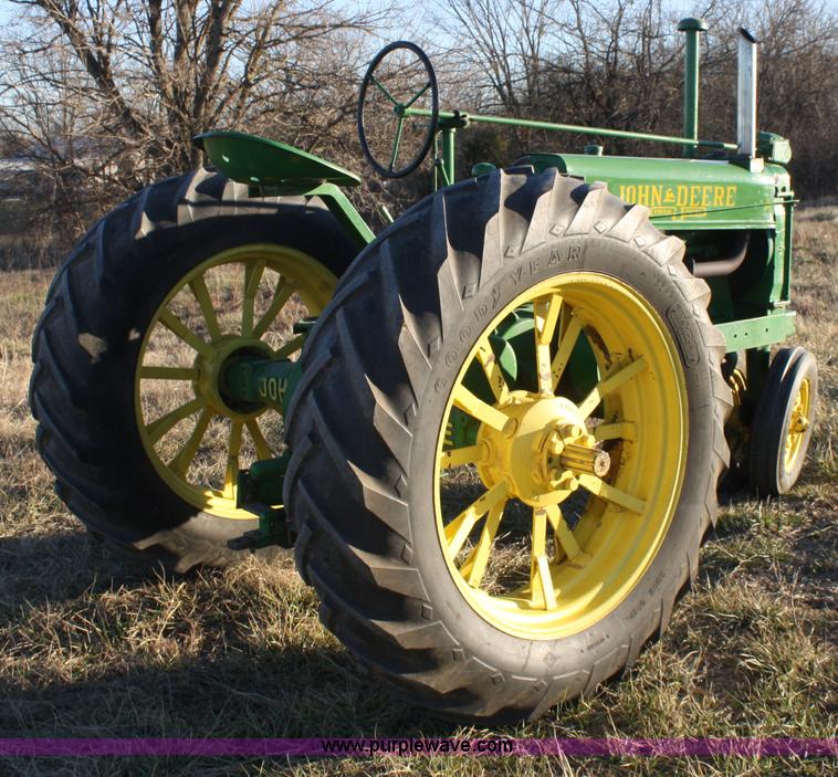 image for item A6631 1937 John Deere Model A tractor