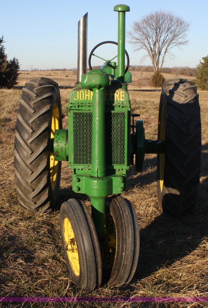 image for item A6631 1937 John Deere Model A tractor