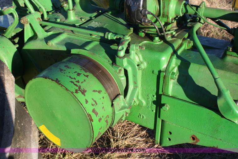 image for item A6631 1937 John Deere Model A tractor