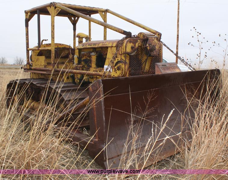image for item A6641 1950 Caterpillar D7 dozer