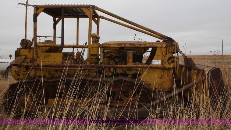image for item A6641 1950 Caterpillar D7 dozer