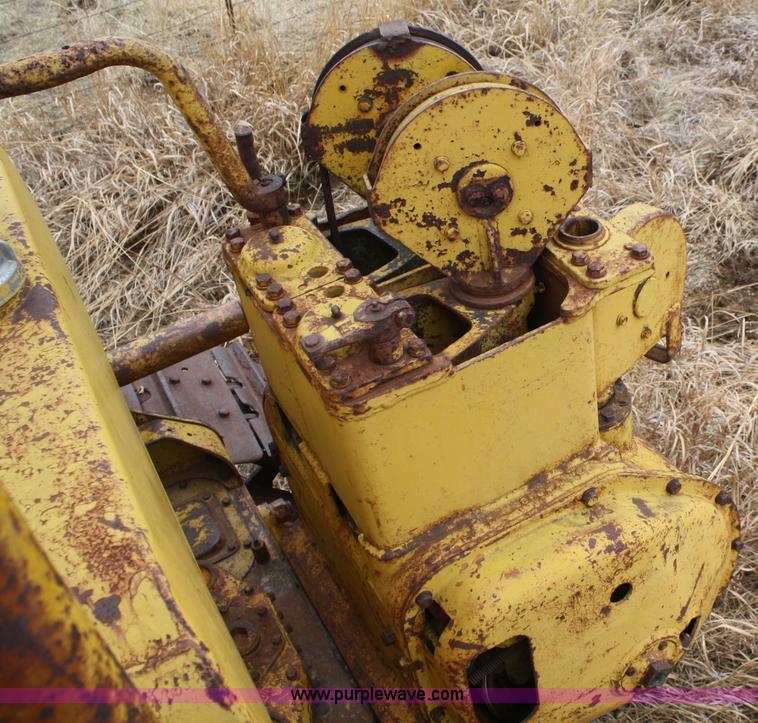image for item A6641 1950 Caterpillar D7 dozer