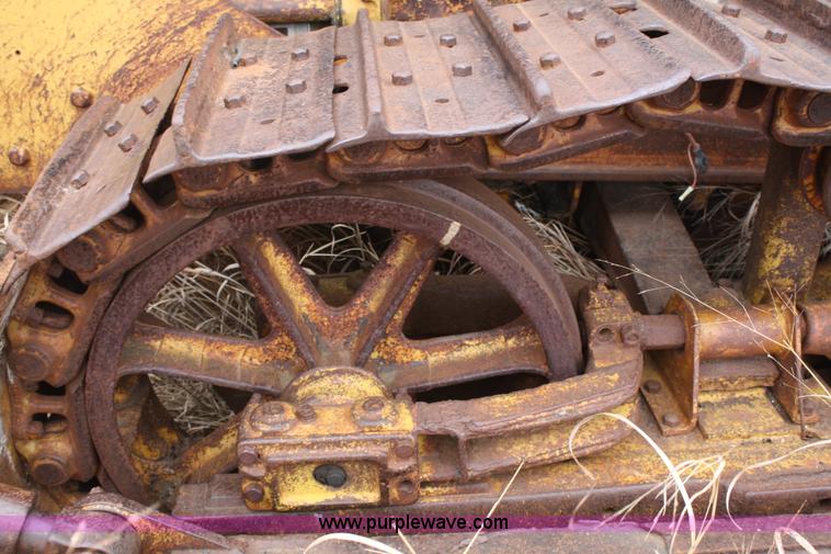 image for item A6641 1950 Caterpillar D7 dozer