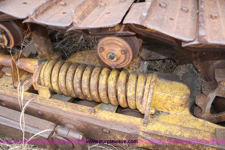 image for item A6641 1950 Caterpillar D7 dozer