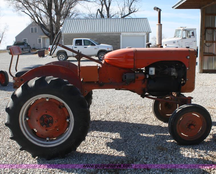image for item A6658 1948 Allis Chalmers Model C tractor