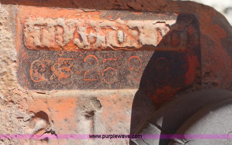 image for item A6658 1948 Allis Chalmers Model C tractor