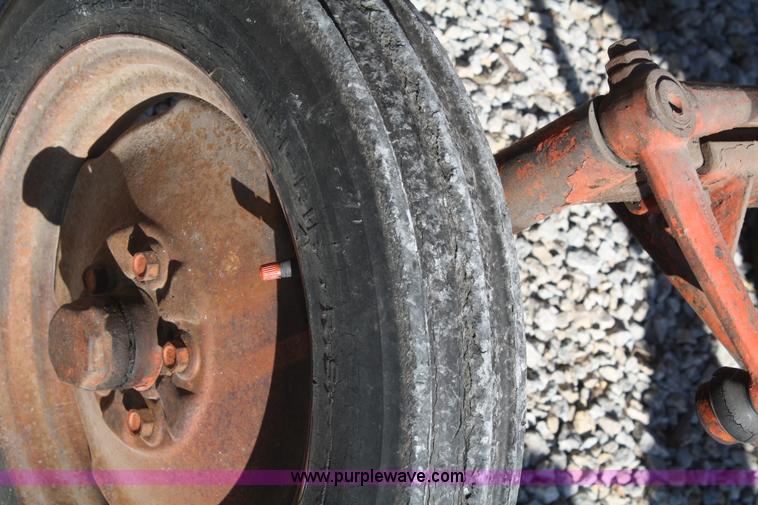 image for item A6658 1948 Allis Chalmers Model C tractor