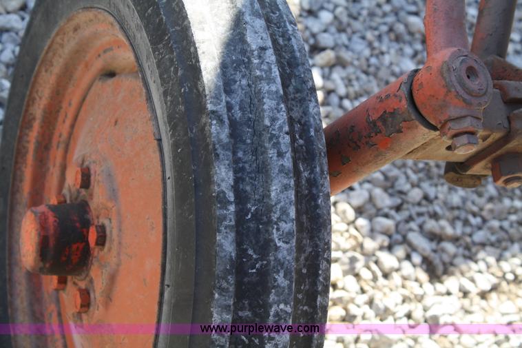 image for item A6658 1948 Allis Chalmers Model C tractor