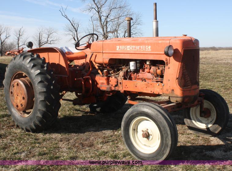 image for item A6665 1958 Allis Chalmers D17 tractor