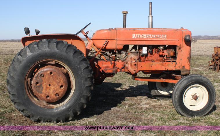 image for item A6665 1958 Allis Chalmers D17 tractor