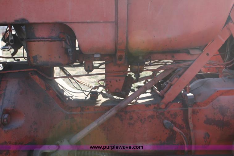 image for item A6665 1958 Allis Chalmers D17 tractor
