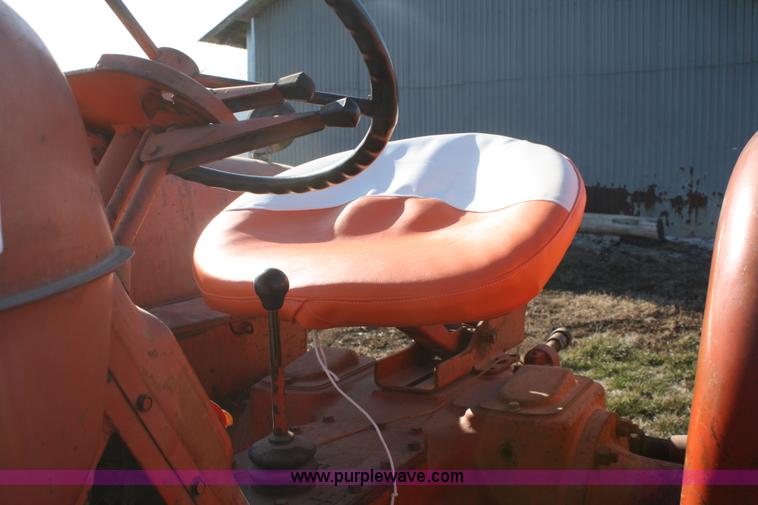 image for item A6665 1958 Allis Chalmers D17 tractor