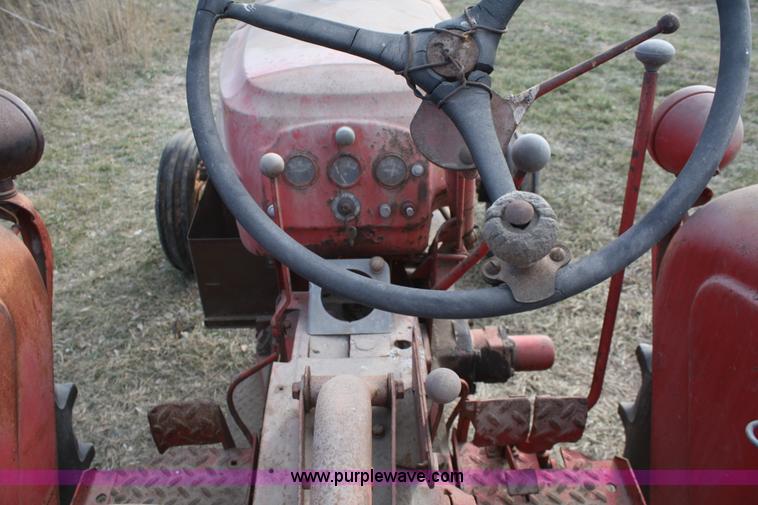 image for item A6673 1956 Massey-Harris 444 G1RF tractor