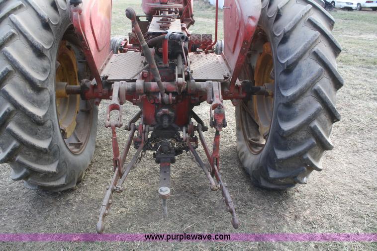 image for item A6673 1956 Massey-Harris 444 G1RF tractor