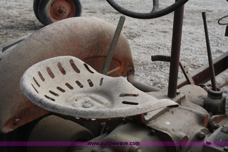 image for item A6676 1941 General 04CT-194 tractor