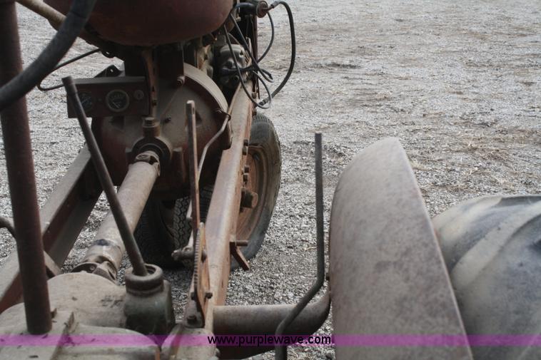 image for item A6676 1941 General 04CT-194 tractor