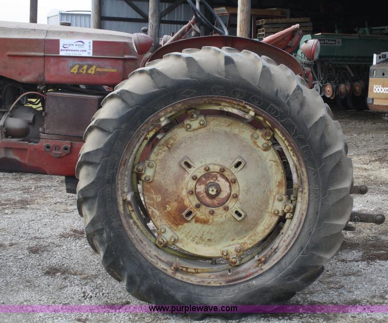 image for item A6678 1956 Massey-Harris 444 G1RF tractor