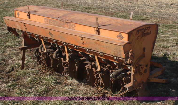 image for item A6679 Allis Chalmers 6' all crop grain drill