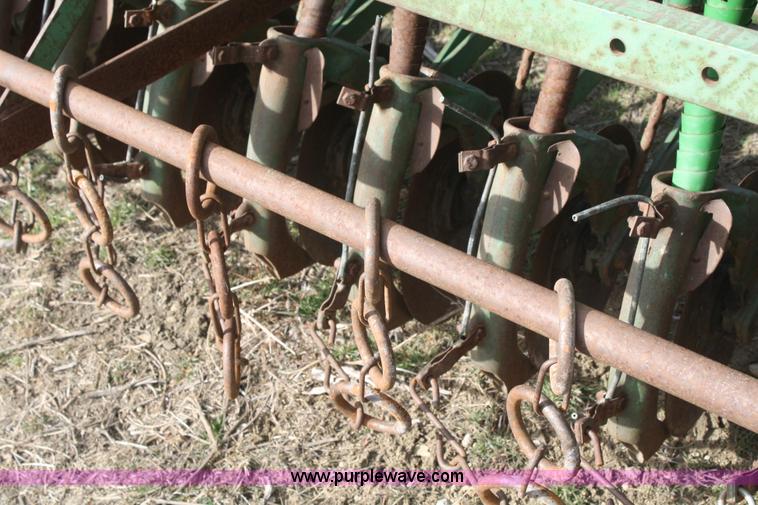 image for item A6716 John Deere FB-B drill