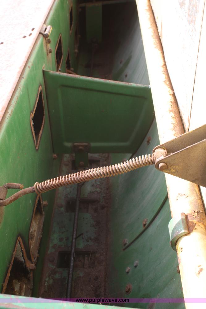 image for item A6716 John Deere FB-B drill