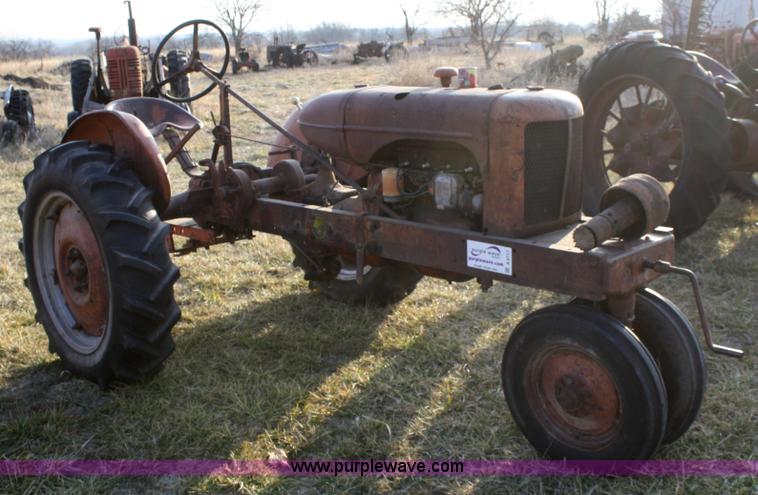 image for item A6717 1939 Allis Chalmers RC tractor