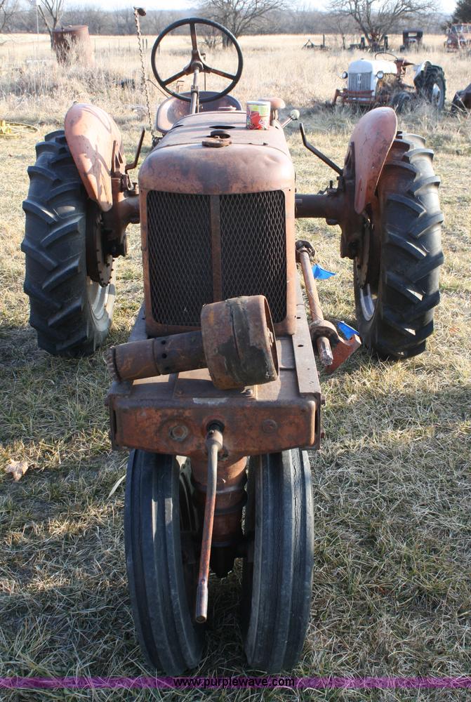 image for item A6717 1939 Allis Chalmers RC tractor