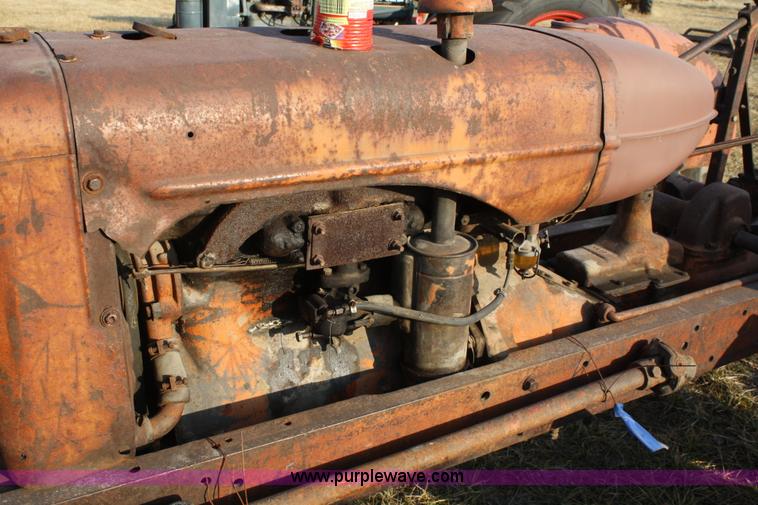 image for item A6717 1939 Allis Chalmers RC tractor