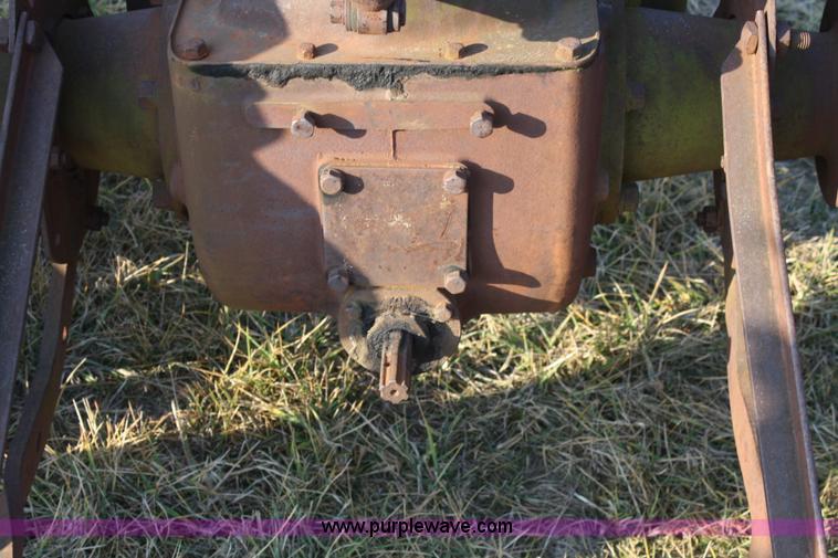 image for item A6718 1935 International Harvester F12 tractor