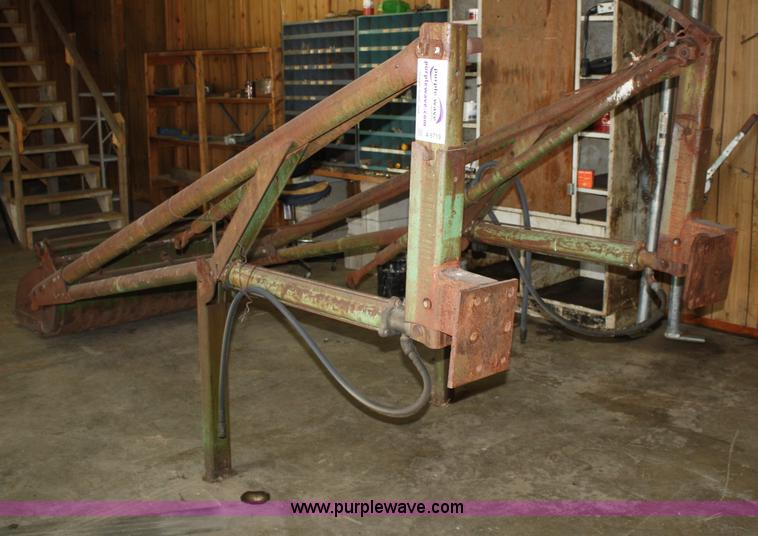 image for item A6719 John Deere 45 loader with trip bucket