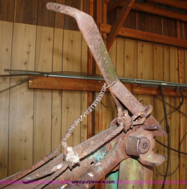 image for item A6719 John Deere 45 loader with trip bucket