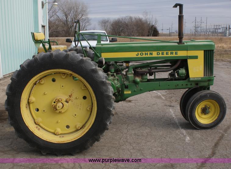 image for item A6720 1957 John Deere 520 tractor