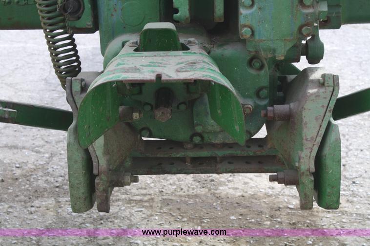 image for item A6720 1957 John Deere 520 tractor