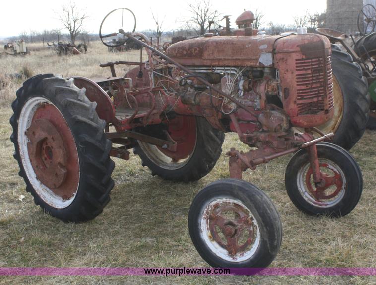 image for item A6721 Farmall Super AV hi-crop tractor