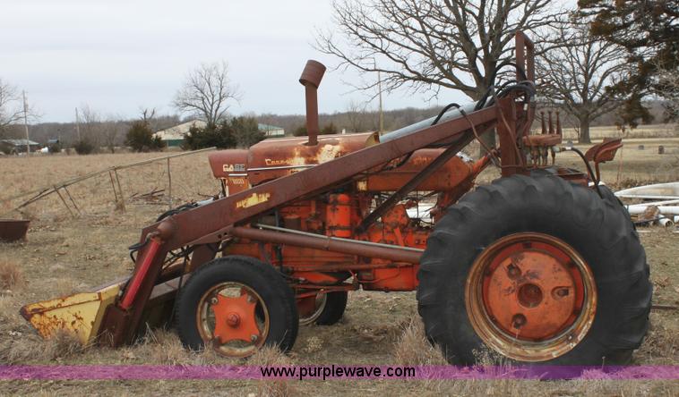 image for item A7179 1958 Case 812-B Case-O-Matic tractor