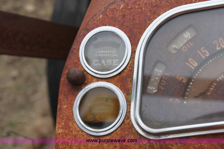 image for item A7179 1958 Case 812-B Case-O-Matic tractor