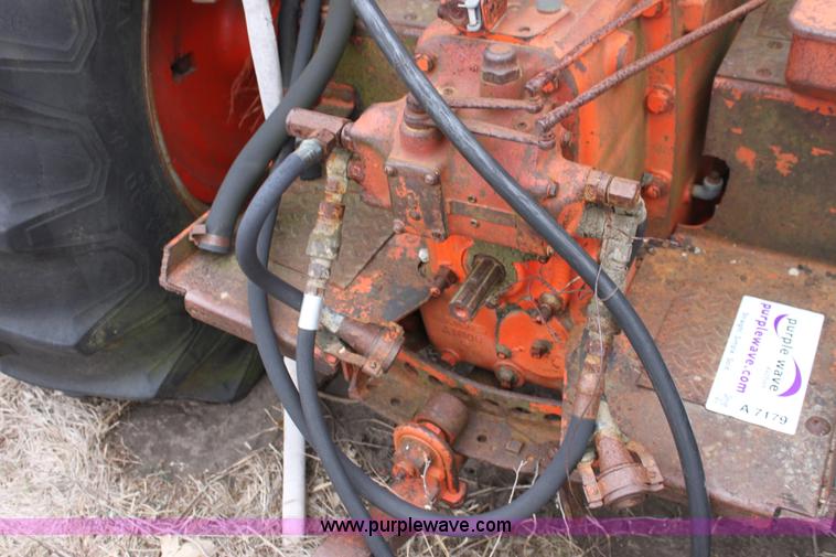 image for item A7179 1958 Case 812-B Case-O-Matic tractor