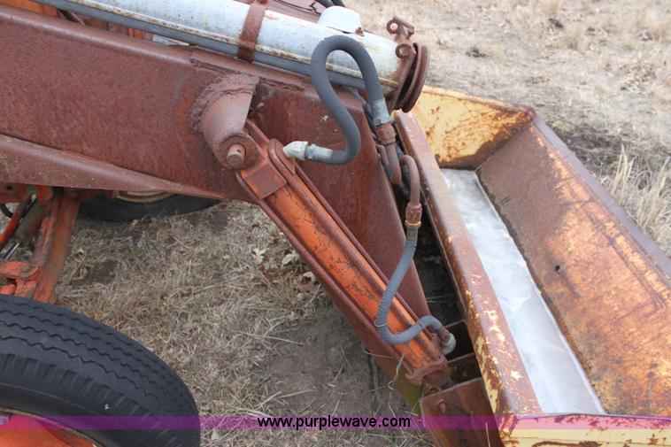 image for item A7179 1958 Case 812-B Case-O-Matic tractor