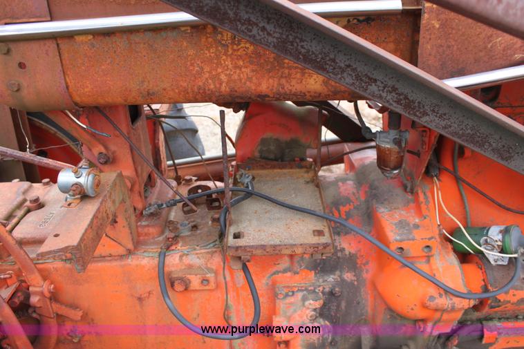 image for item A7179 1958 Case 812-B Case-O-Matic tractor