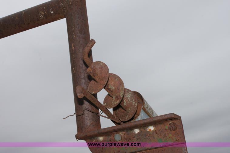 image for item A7179 1958 Case 812-B Case-O-Matic tractor